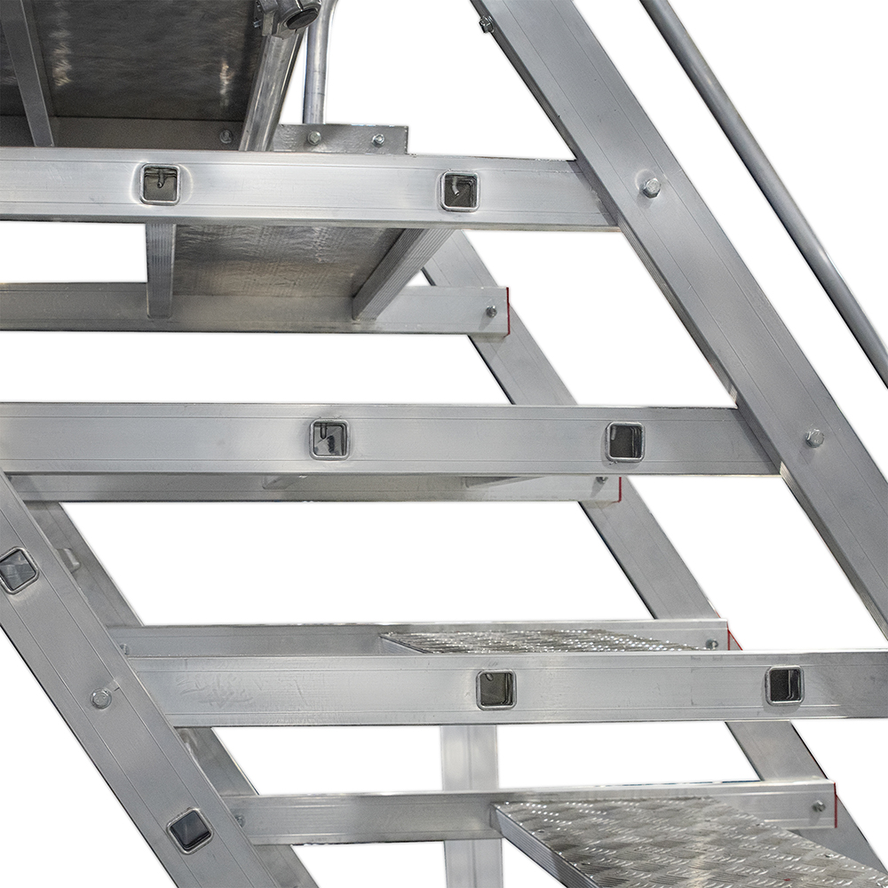 Подъемная платформа для цистерн NV 8000208