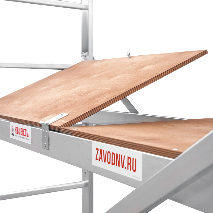 Люк помоста