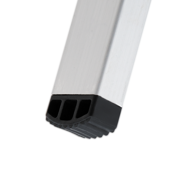 Башмаки из прочного пластика