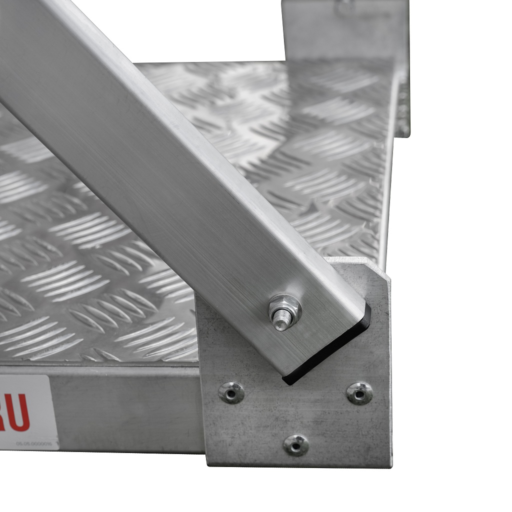 Лестница навесная для полувагонов Новая Высота 8000350